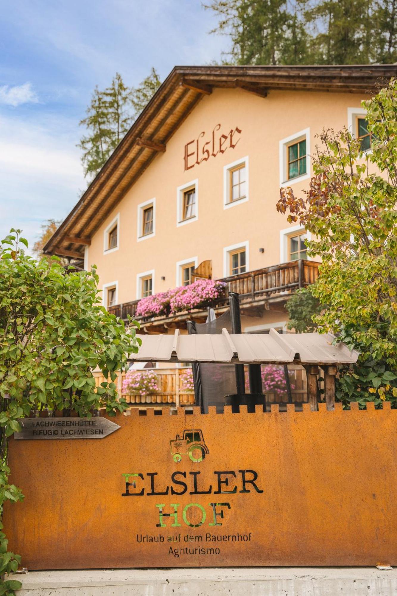 Elslerhof Apartment Dobbiaco Exterior photo